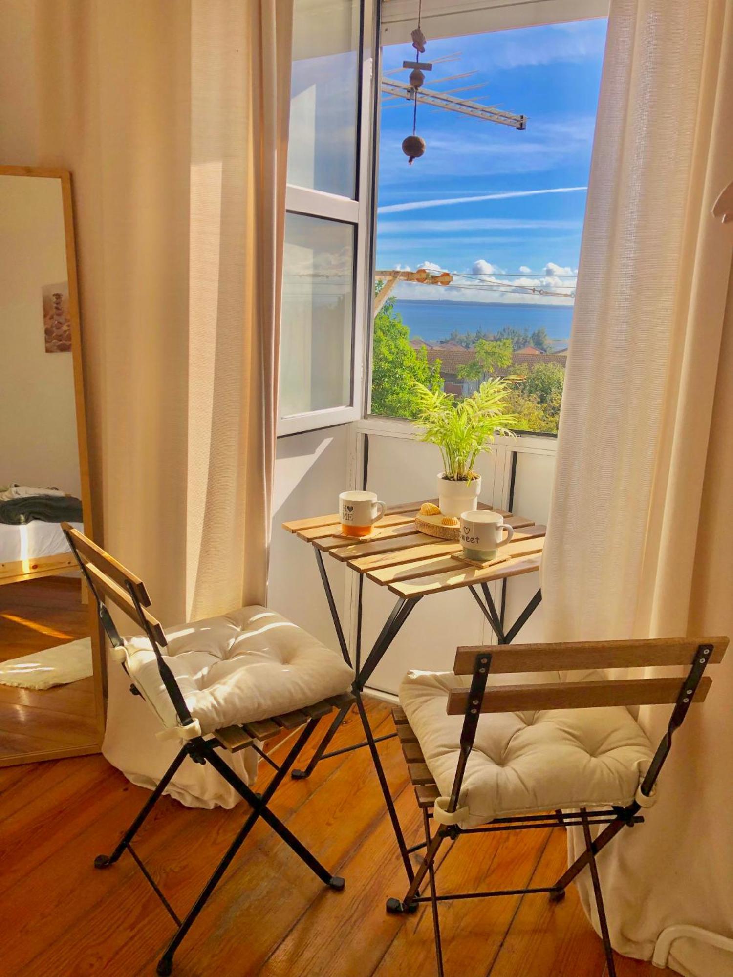 Quarto Com Vista Do Rio Tejo 호텔 리스본 외부 사진